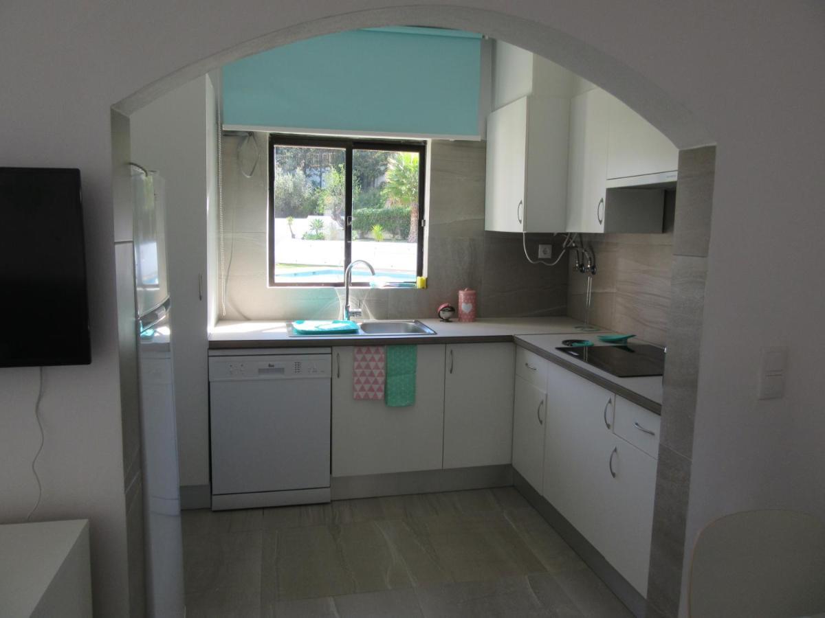 Apartamento Spacious Comfort 1 Bedroom With Pool 300m From The