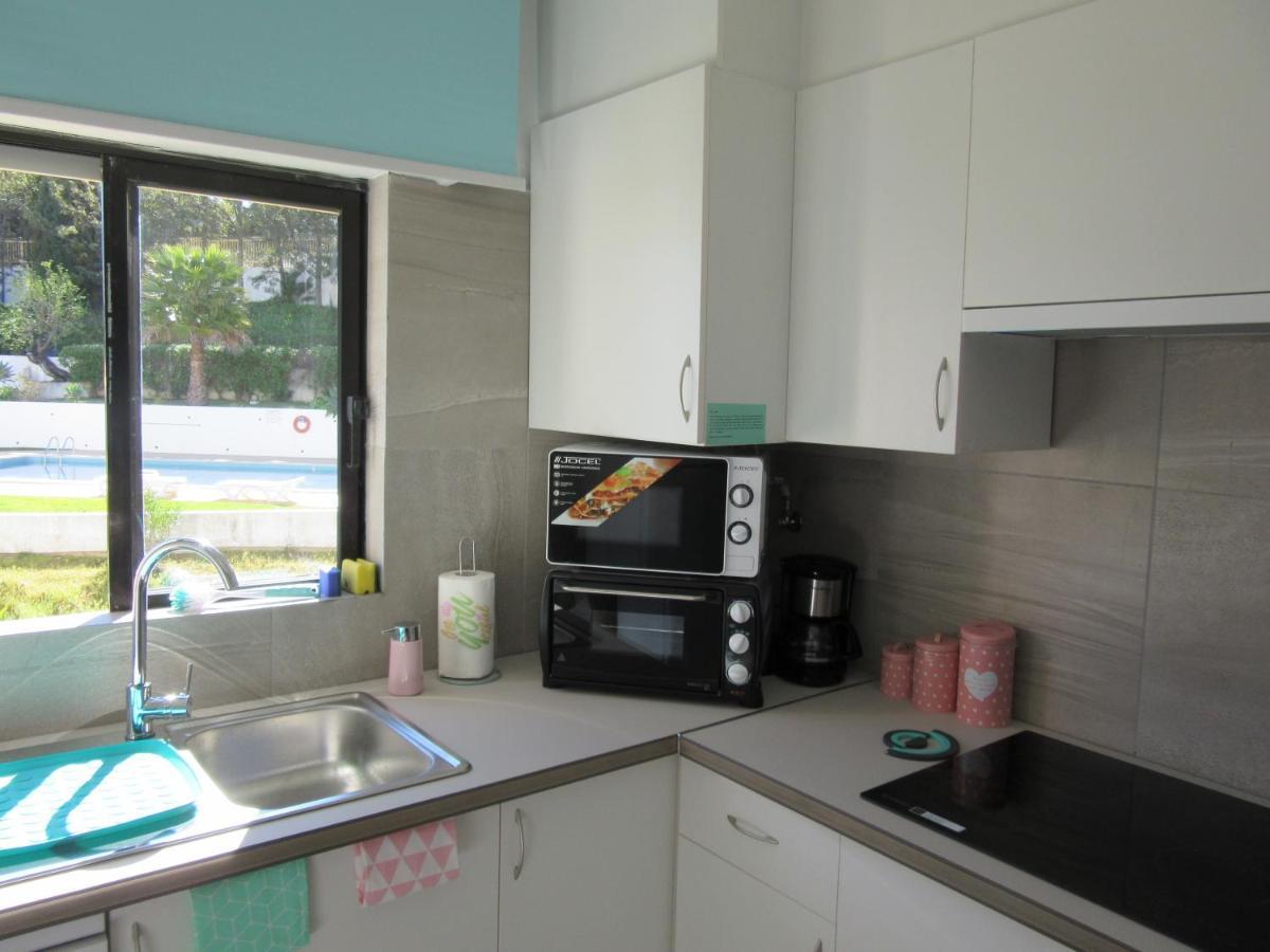 Spacious Comfort 1 Bedroom With Pool 300m From The